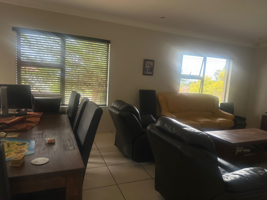 To Let 4 Bedroom Property for Rent in Boschdal North West